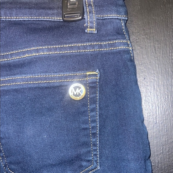 Michael Kors Izzy Skinny Jeans - Picture 4 of 4